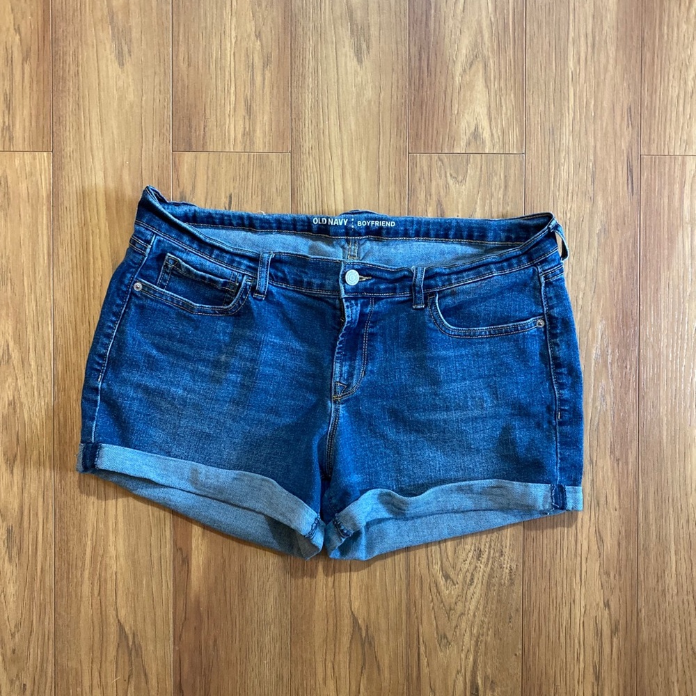 Old Navy boyfriend denim shorts